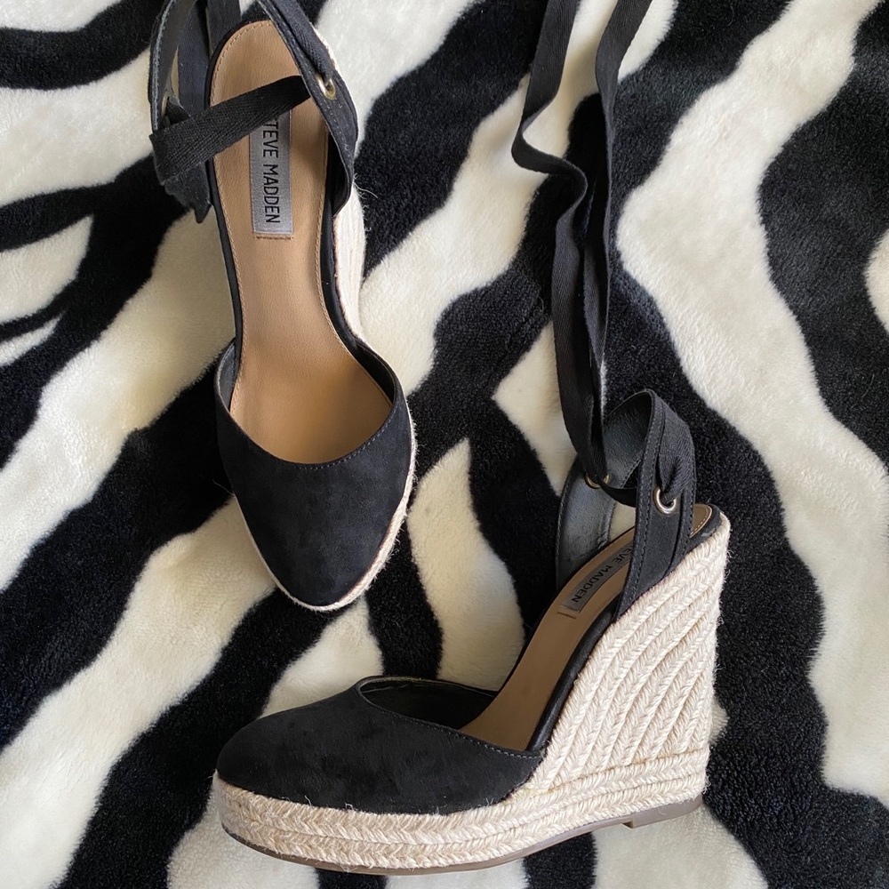 Steve Madden black espadrille tie up wedges